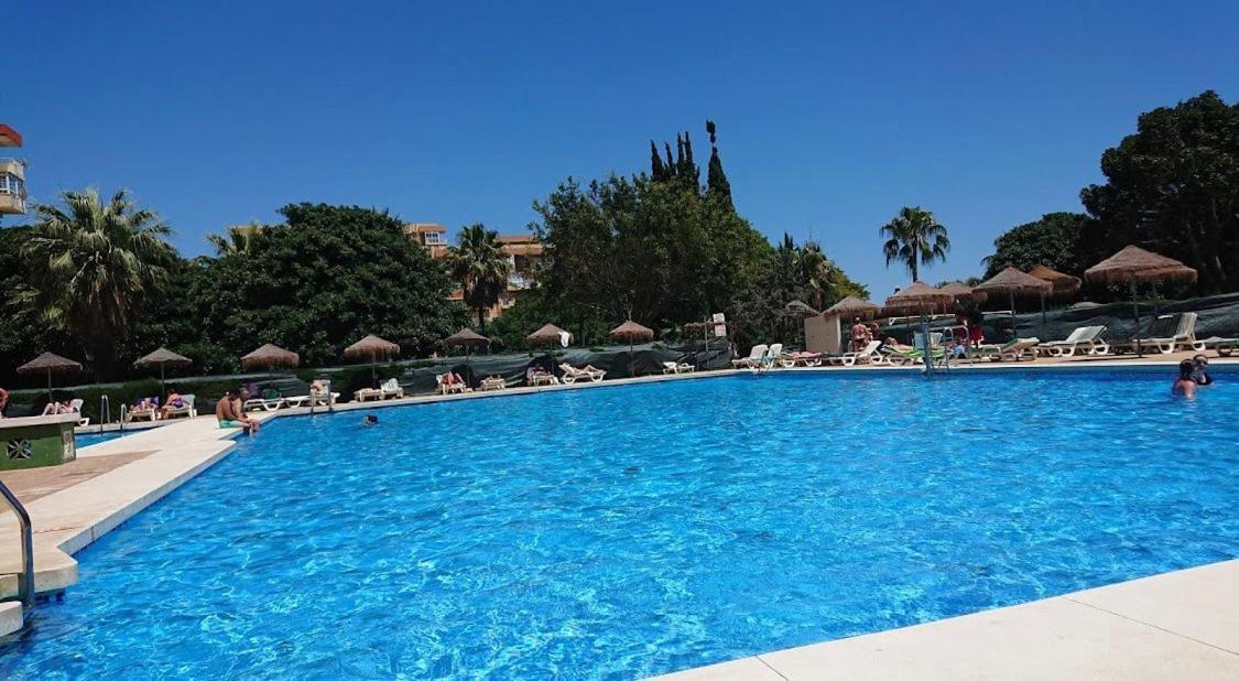 Apartamento Agata con vista al mar Benalmádena Esterno foto
